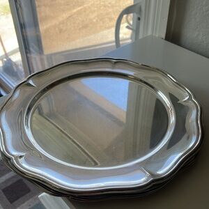 Sheridan Taunton Silversmiths Ltd Scalloped Vintage Silverplate Tray/Plate